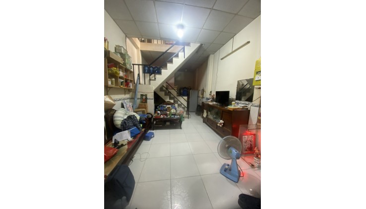 Bán nhà 85m², 2 tầng, 3PN, 3WC, Q.6, 5.9 tỷ, sổ hồng